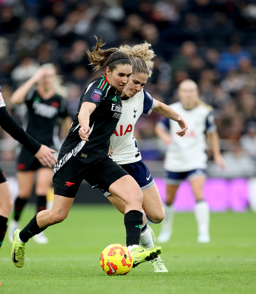 aiyouxi-热刺球员谈及英格兰足球比赛的挑战与机遇(热刺球员谈及英格兰足球比赛的挑战与机遇视频)