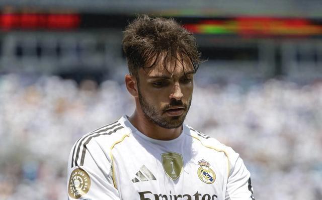 爱游戏-皇马一路领先，小组次席稳坐钓鱼台的简单介绍